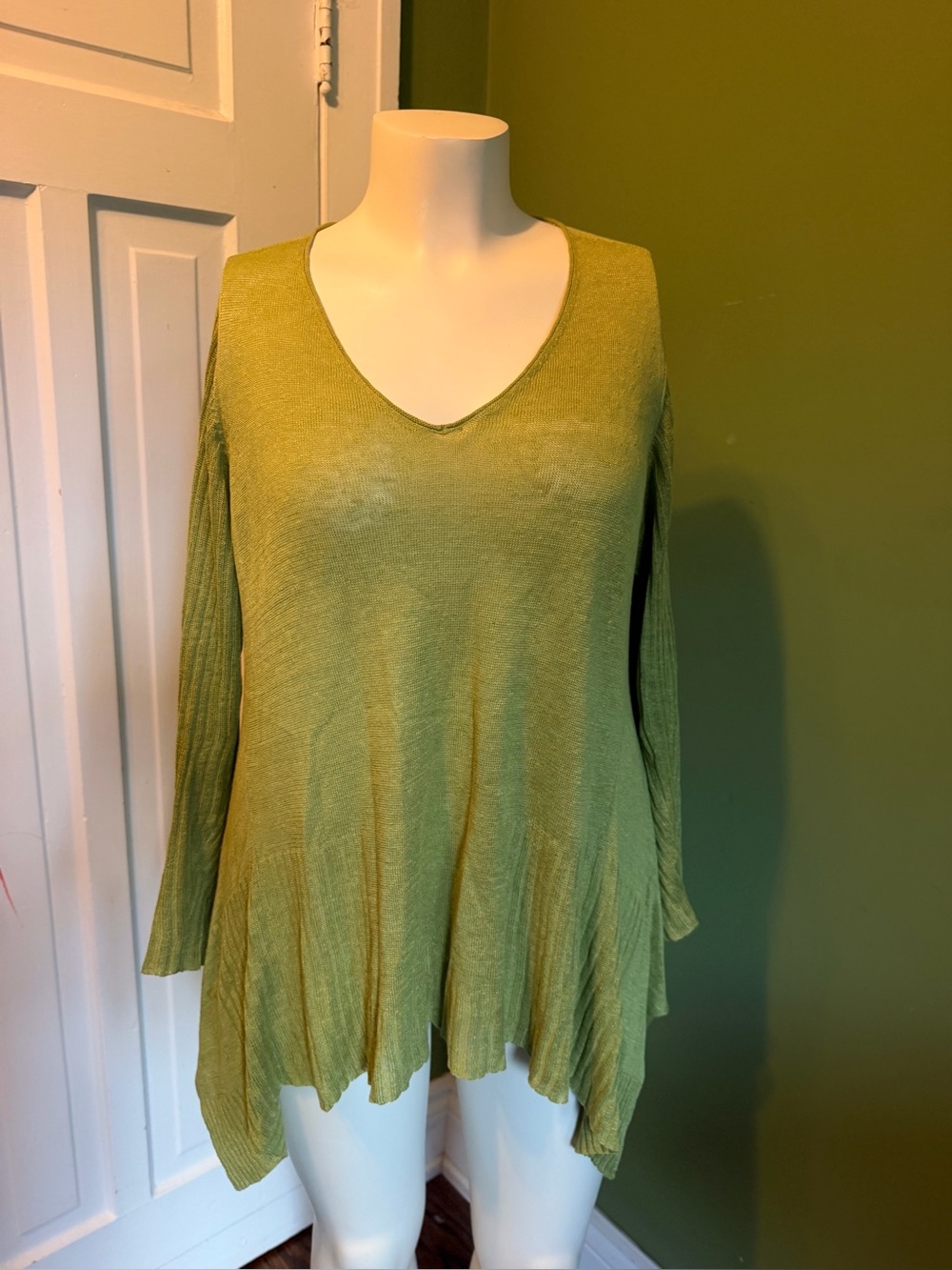 Eileen Fisher Olive V-Neck Handkerchief-Hem Tunic